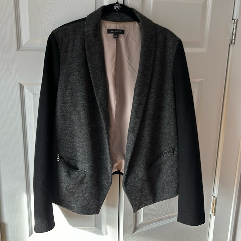 Ann Taylor Wool two-tone blazer, zipper pockets